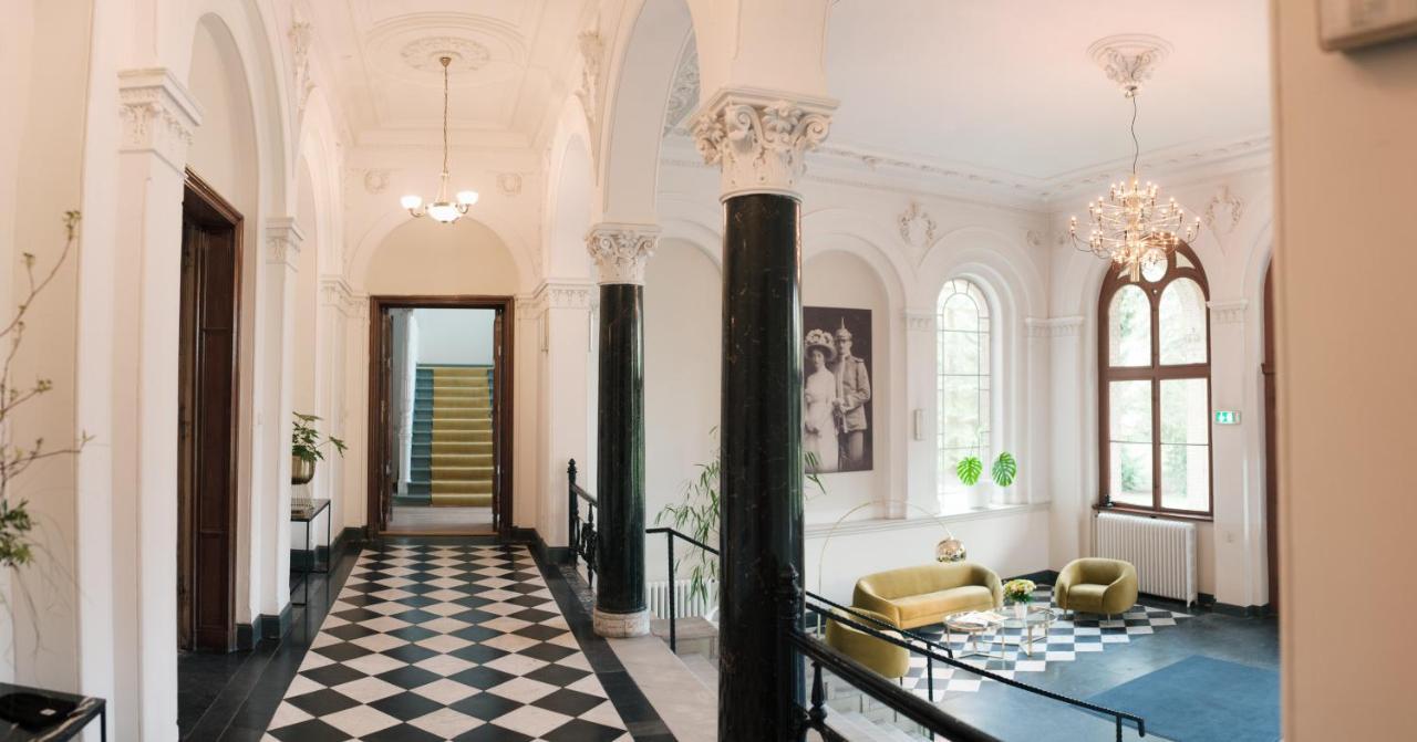 Hotel Schloss Neetzow Extérieur photo